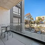 Unwind In Elegance: Your Perfect Braddon Apartment